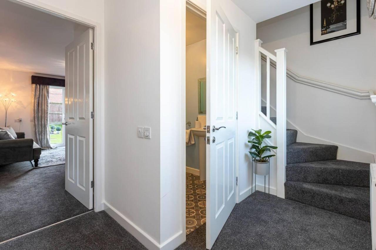 Beautifully Designed 3 Bed House - In Manchester Ngoại thất bức ảnh