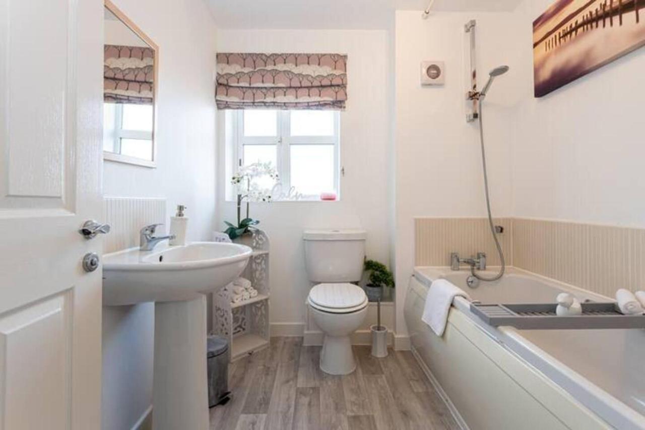 Beautifully Designed 3 Bed House - In Manchester Ngoại thất bức ảnh